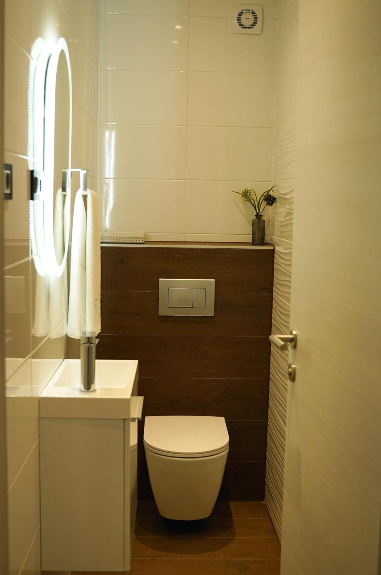 Apartments Lipa Plac 포스토이나 외부 사진